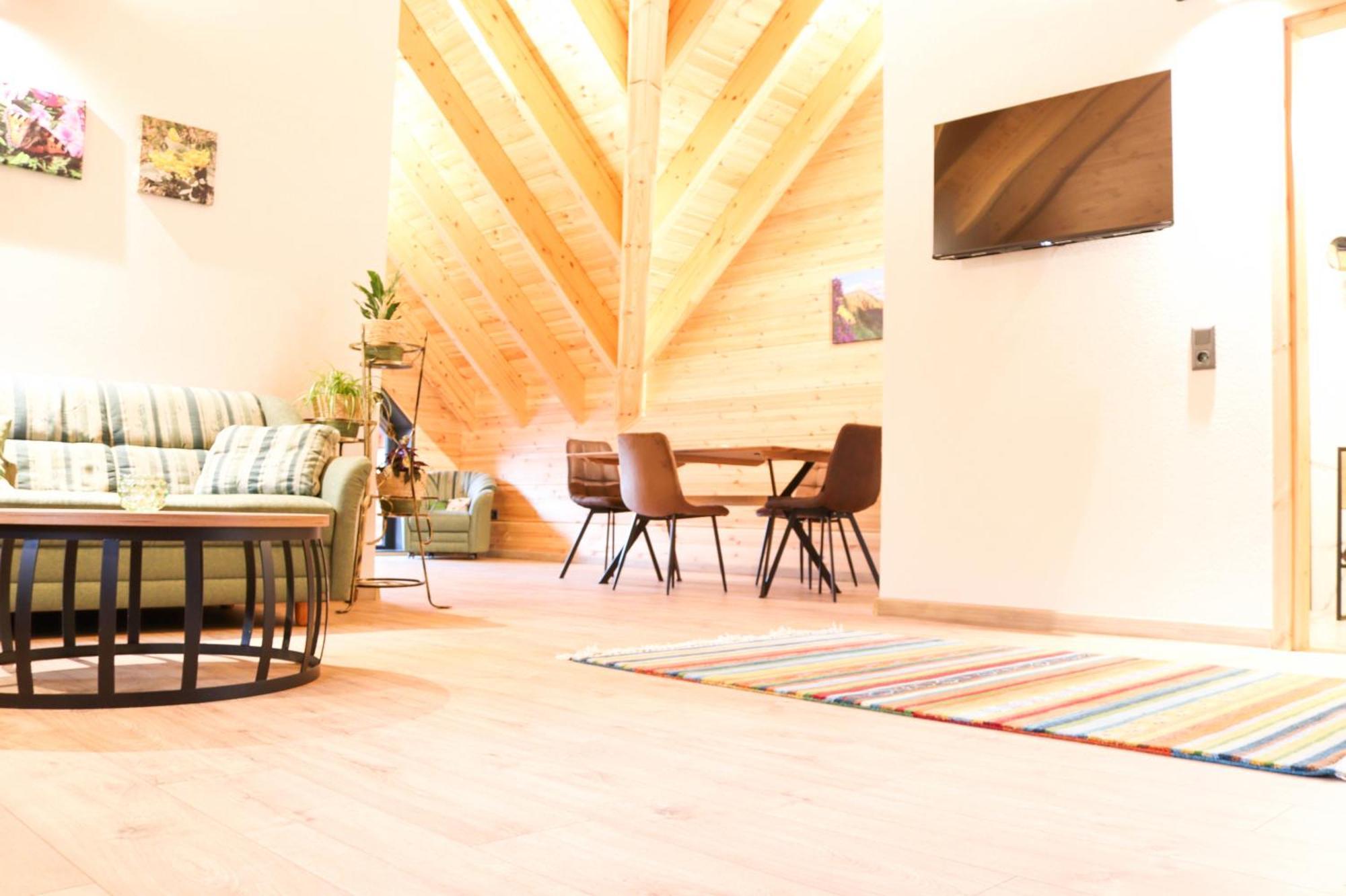 Wood Apartments 4 Jahreszeiten Landl  外观 照片